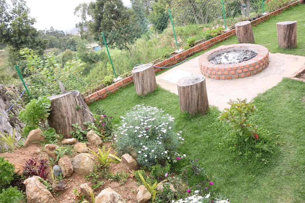 Adhithya Holidays Kodaikanal Room photo